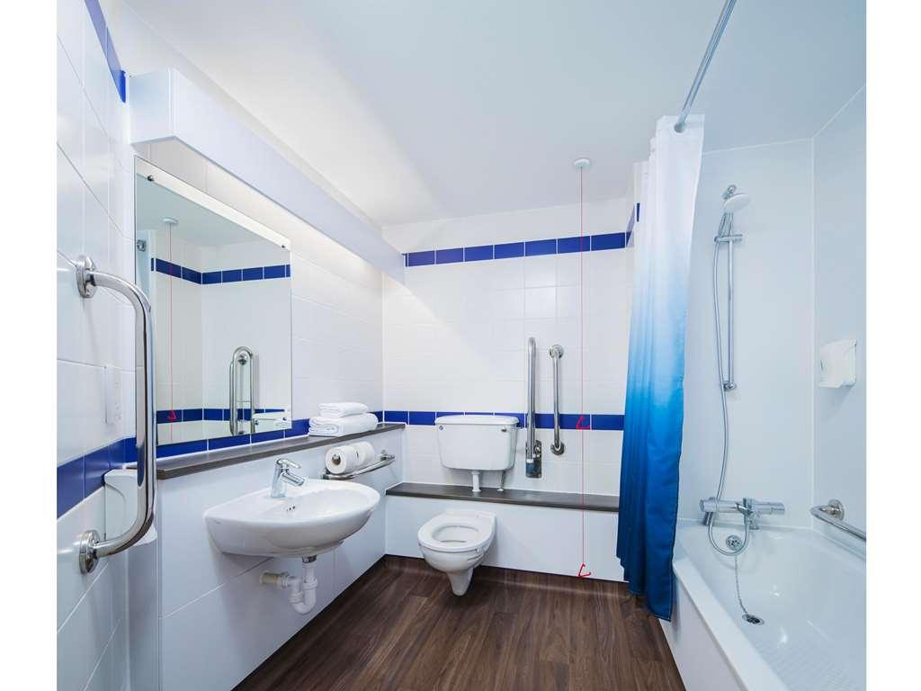 Travelodge Preston Central חדר תמונה