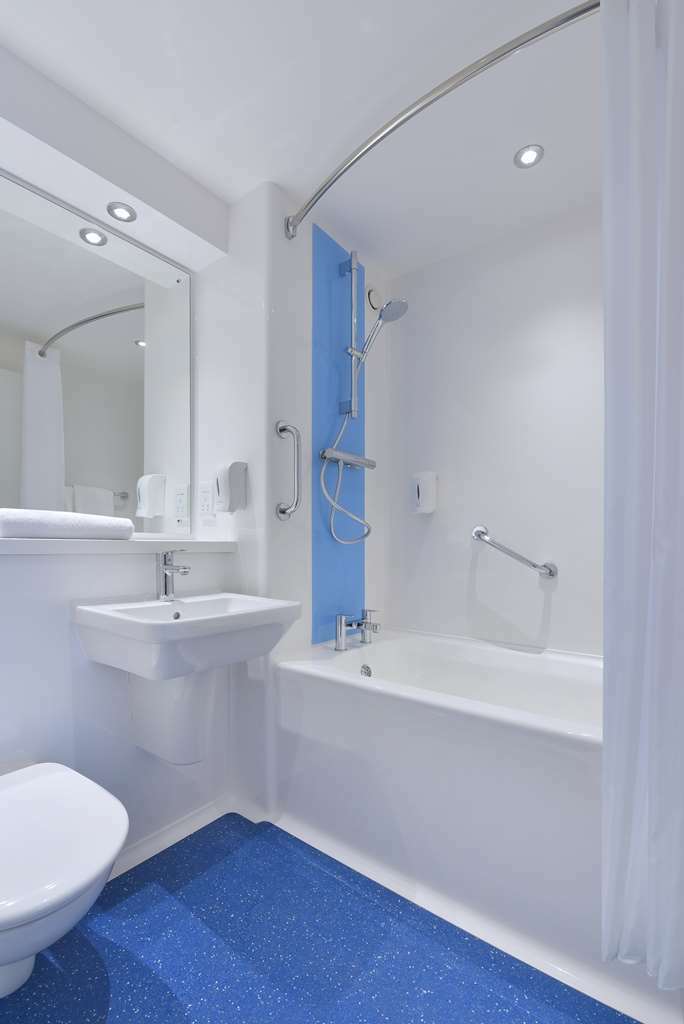 Travelodge Preston Central חדר תמונה